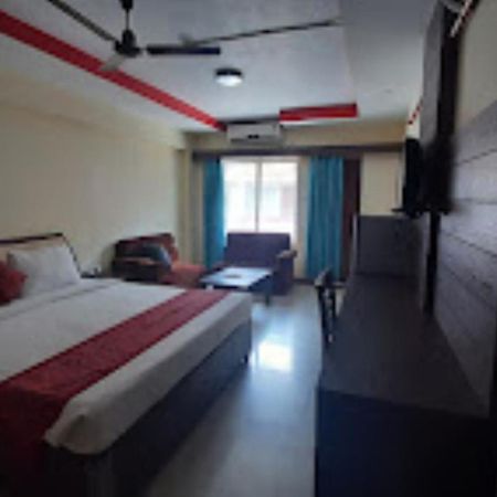 Blue Lily Beach Resort Пури Экстерьер фото